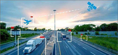 高速上前车突然急刹怎么办