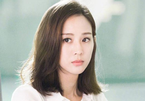 四十岁女人头发留刘海好不好