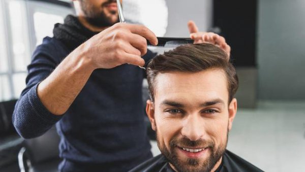 男生怎么跟理发师描述自己想要的发型