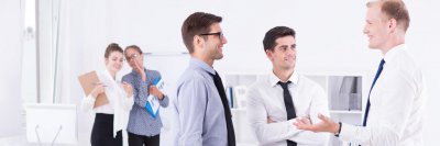 一旦辞职好像所有人都不认识你 不要因为一点小事就辞职