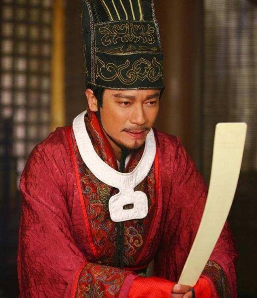 岳飞是南宋还是北宋时期的将领