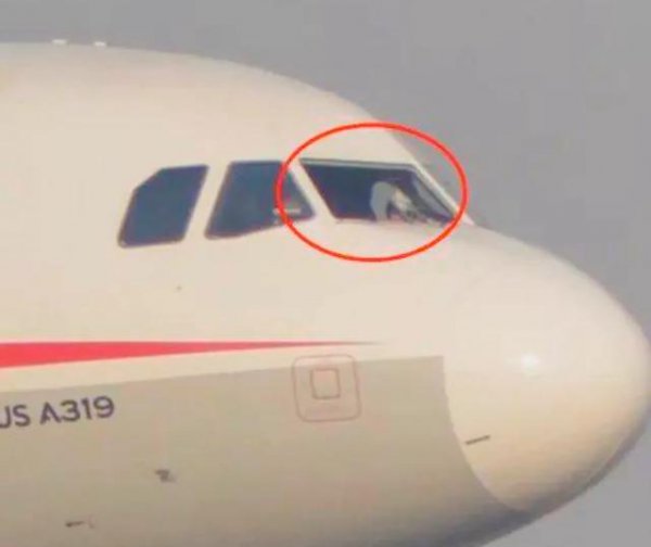 为什么飞机不能横跨西藏