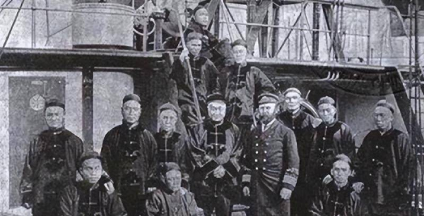 如何正确评价洋务运动的历史地位和作用