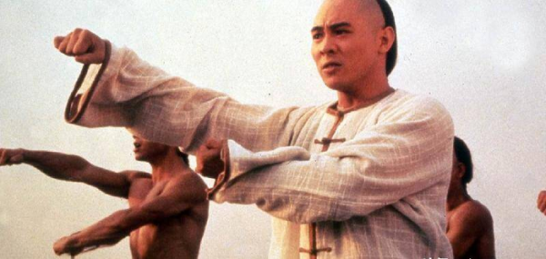 黄飞鸿和十三姨是什么关系