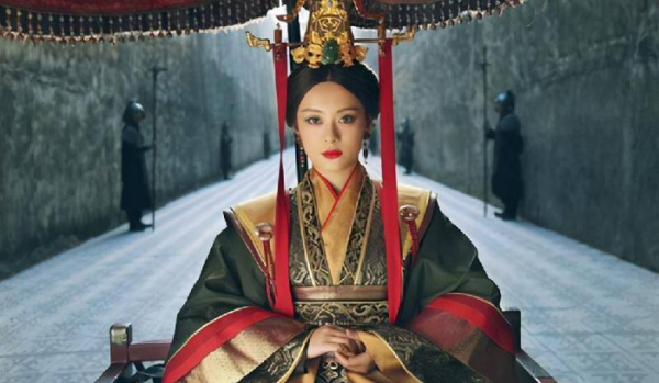 历史上赢荡的母亲是谁