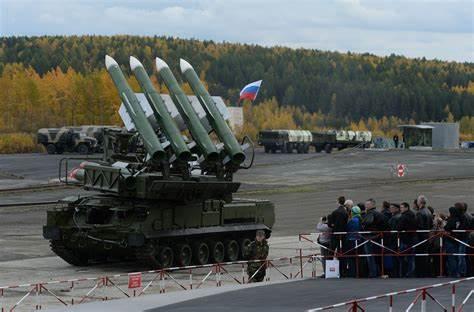 为什么不在坦克炮塔上装防空导弹