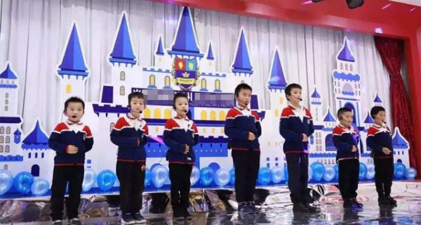 人前教子 人后教妻什么意思