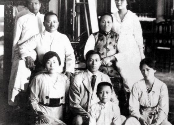 四大家族孔宋蒋陈关系简介