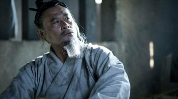 李斯腰斩后活多久断气死了