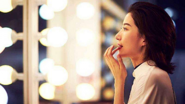 女人上班和不上班区别