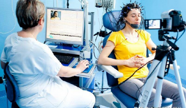 每天深睡眠多久是正常情况