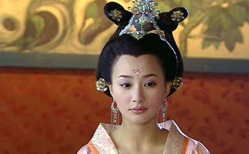 南唐后主李煜皇后小周叫什么