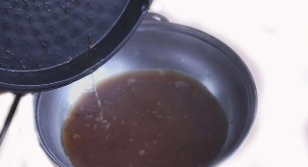 电饼铛怎么清洗老油渍和黑