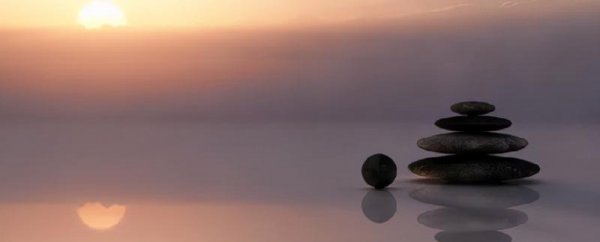 一个自以为是的男人的表现