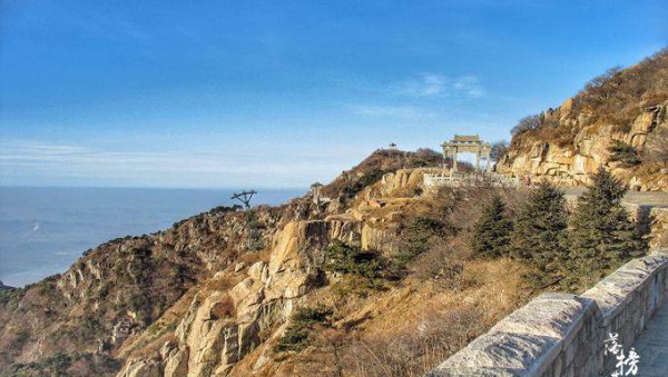 泰山海拔高度是多少米