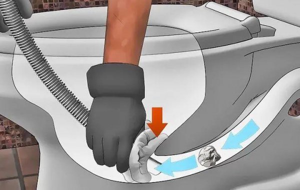 家里马桶堵了如何自己快速疏通