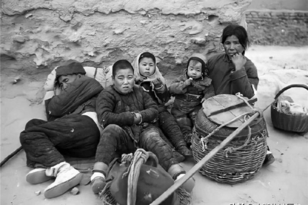 1942年河南大饥荒的原因