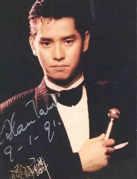 谭咏麟为什么被称为校长