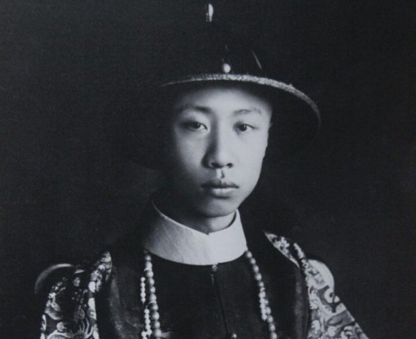 溥仪死于几年几日