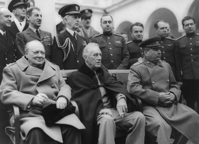 三巨头雅尔塔会议是哪三人 雅尔塔会议的历史地位