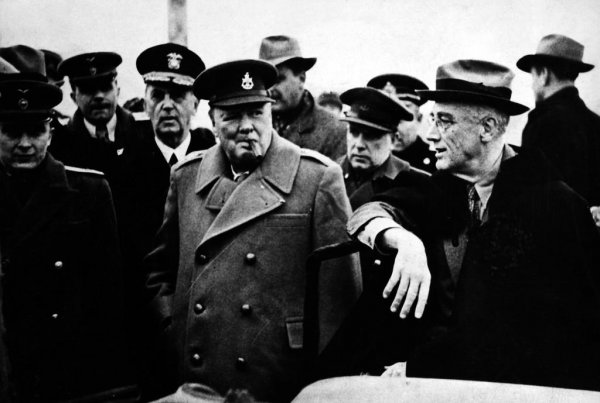 三巨头雅尔塔会议是哪三人