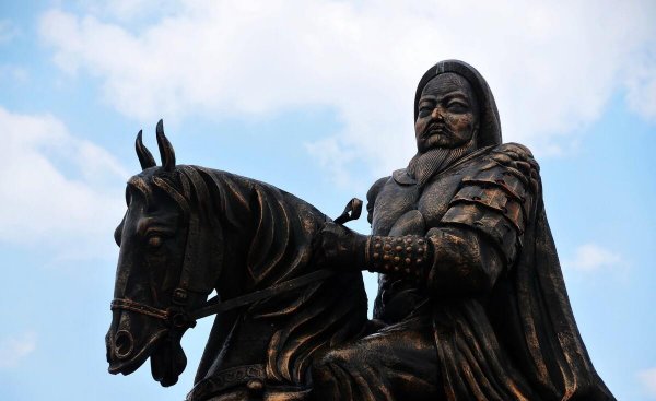 铁木真和忽必烈的关系