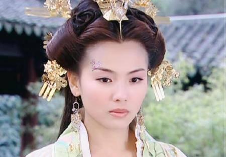 花蕊夫人为蜀国宠妃被后世称为什么花神