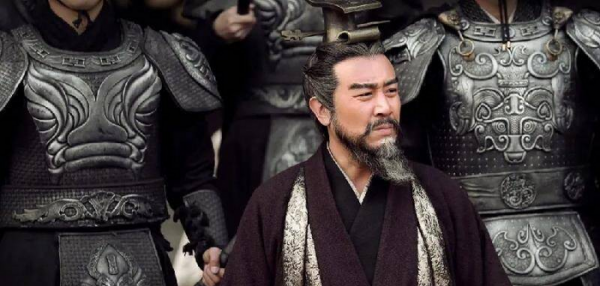 冥婚为什么把活人钉起来