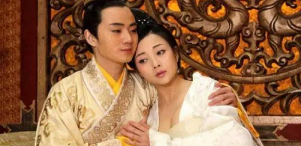 历史以来中国有多少个皇帝