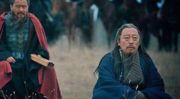 历史上司马懿灭了曹家多少人