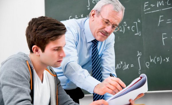 孩子上课不听课家长怎么教育