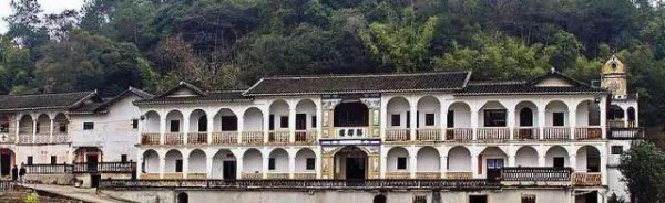 赣南的客家围屋形状多为方形还是圆形