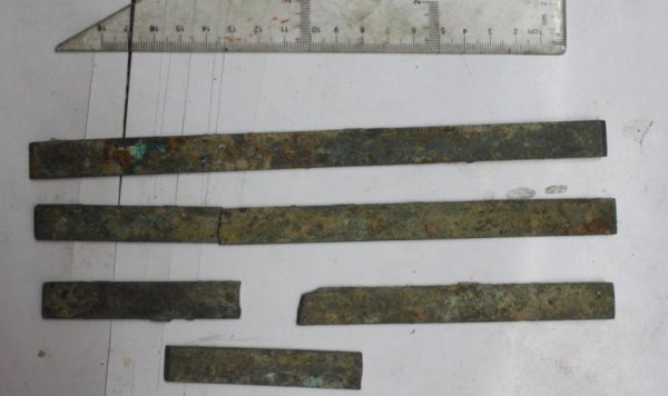 中国古代一尺等于多少厘米