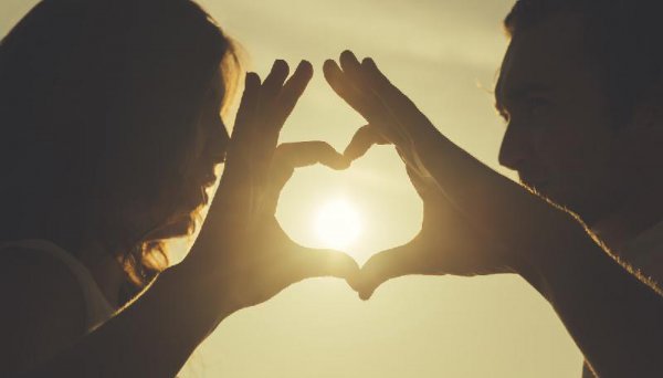 表白太快的男生靠不靠谱