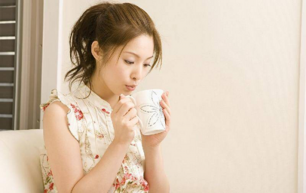 不打扰不纠缠的婚外情女人