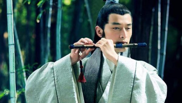 丞相和柱国哪个官职大