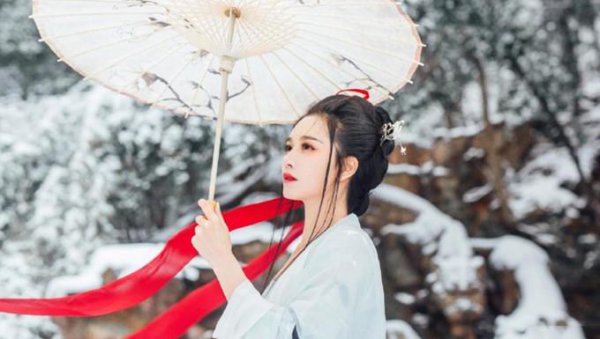 丞相和柱国哪个官职大