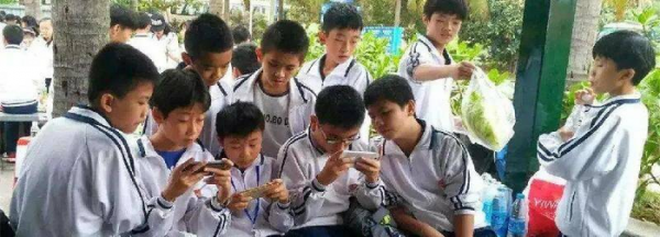 被同学强行组cp怎么办