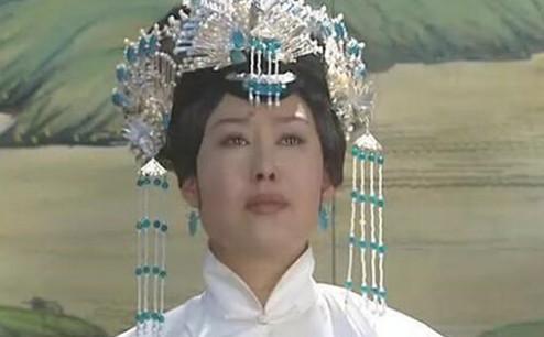 多铎的地位高于多尔衮吗