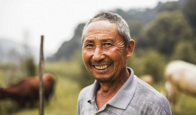 最科学的睡觉方向头在哪边 人最正确睡觉方向有科学依