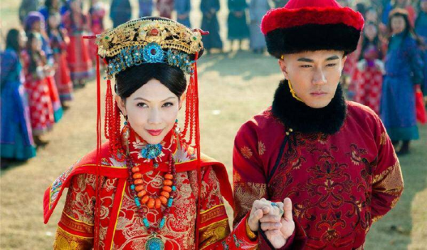 皇太极为什么怕哲哲