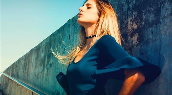 一个女孩喜欢你21种表现