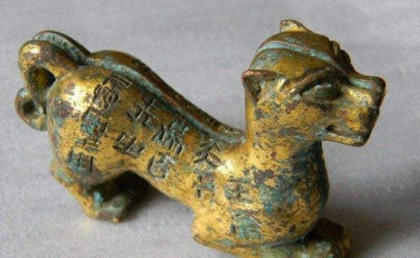 古代兵符和皇上听谁的