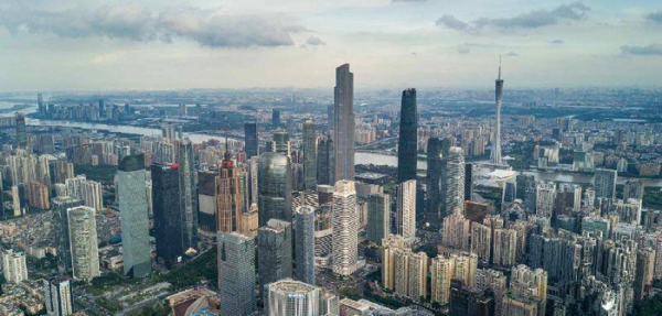 中国人口最多的省是哪里