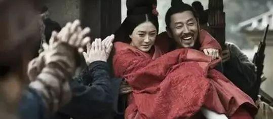 我国历史上第一位皇后