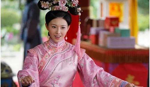 董鄂妃容貌复原图