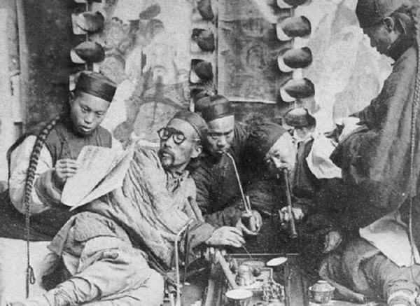 嘉庆拿和珅的钱干嘛了