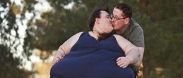 世界上最胖的女人是多少斤