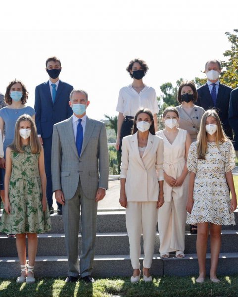 西班牙莱昂诺尔公主小时候