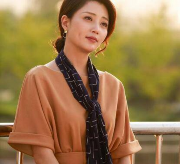 殷桃的第三任丈夫李金羽真的吗